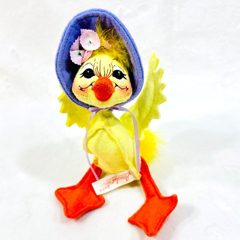 Rare Annalee Easter Duck Stuffed Plush Toy - Almost Vintage (2004)